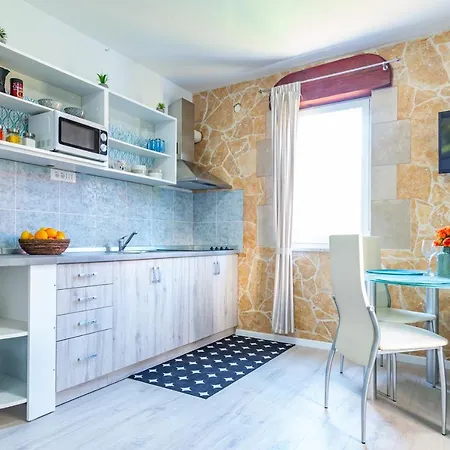 Apartment Masa